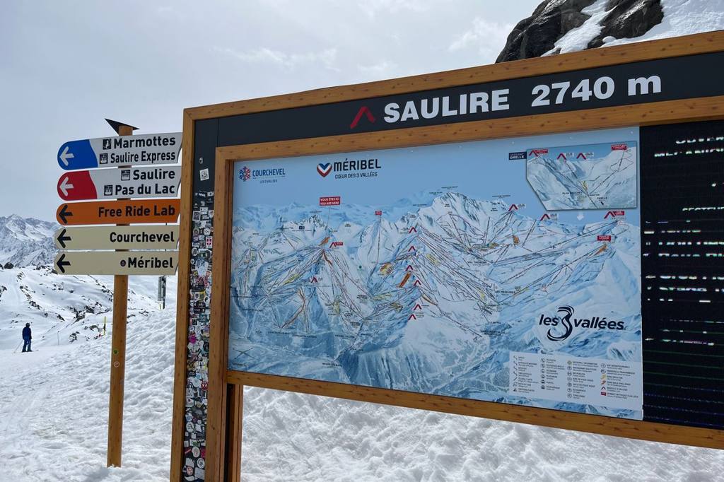 La Saulire summit — gateway to the 3 Vallées