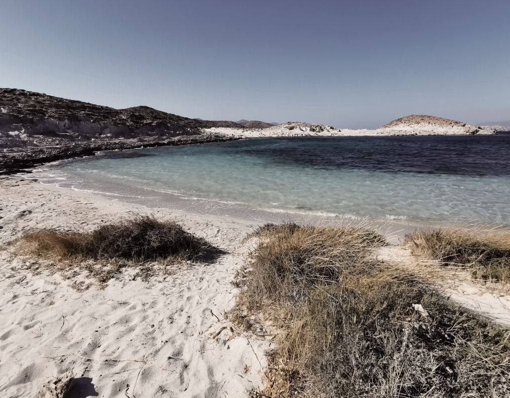 Faragas and the quieter south, Paros