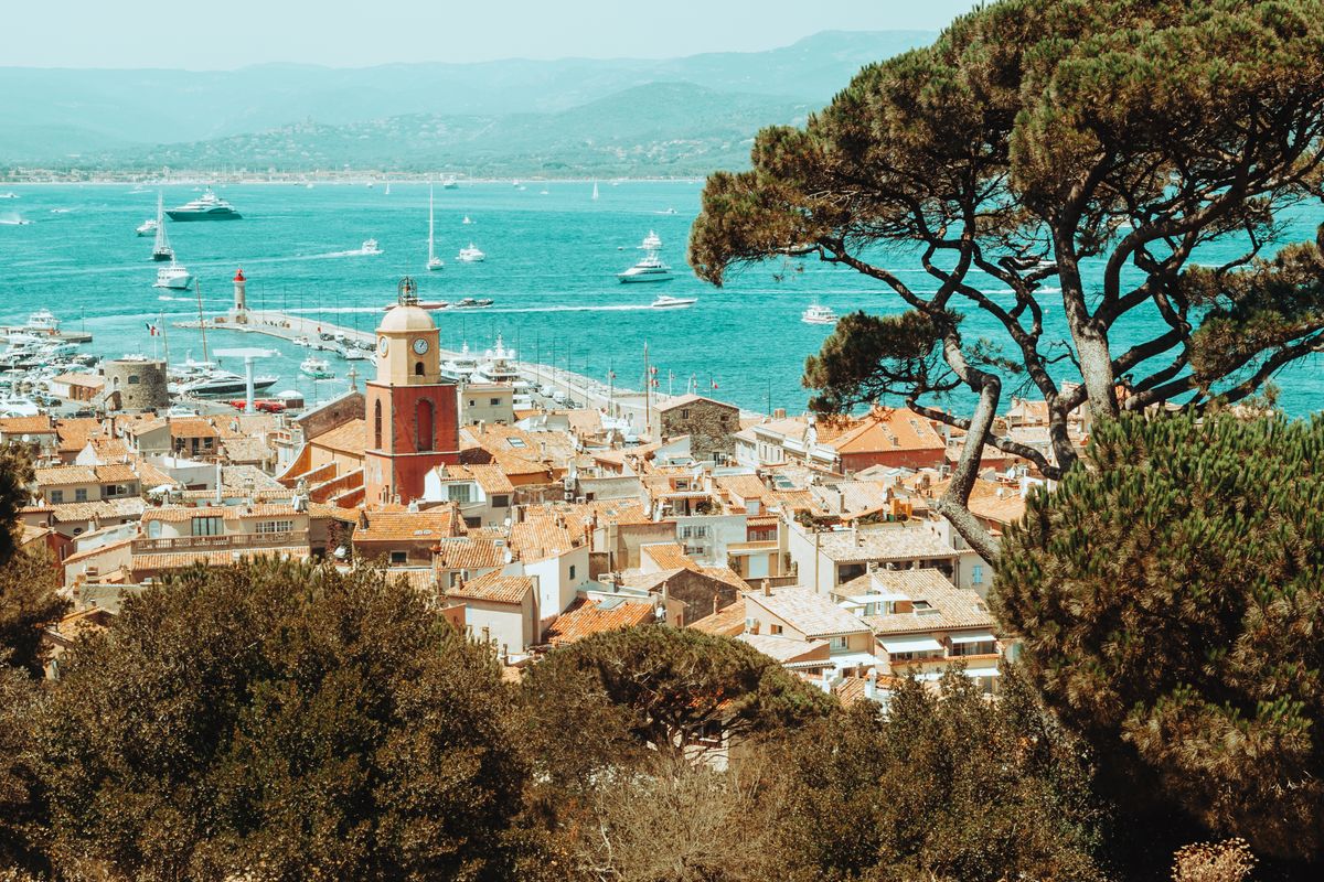 Gassin and hills — Saint-Tropez